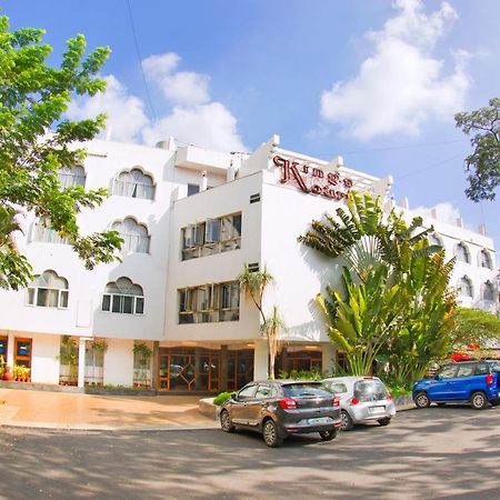 Maya'S Kings Kourt Hotel Mysore Exterior photo