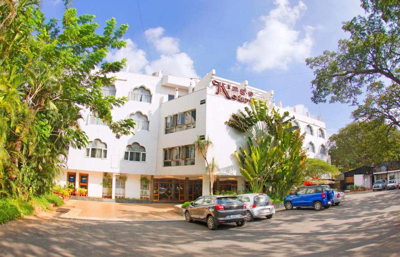 Maya'S Kings Kourt Hotel Mysore Exterior photo